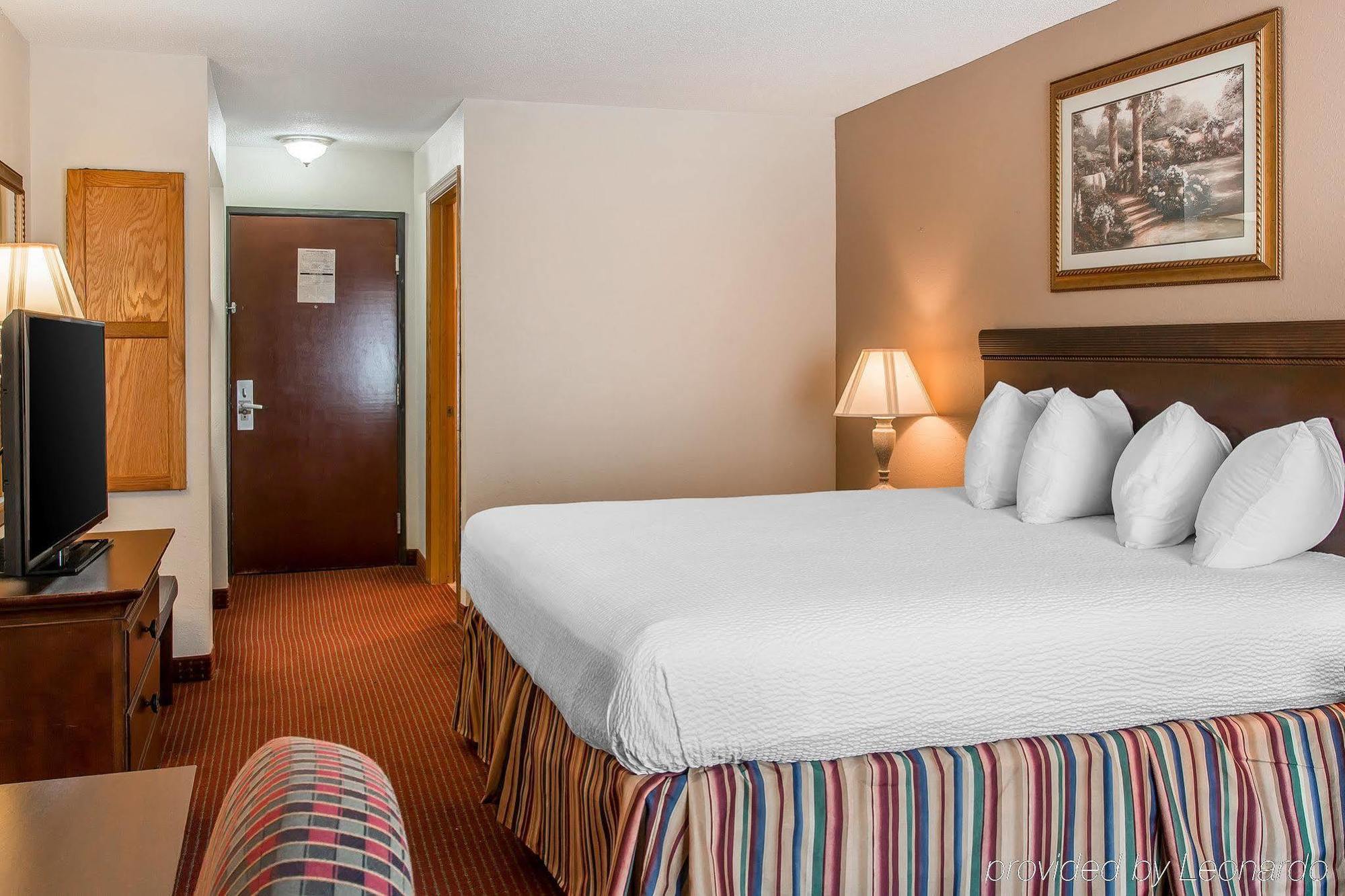 Motel 6 Elkhart, In Екстериор снимка